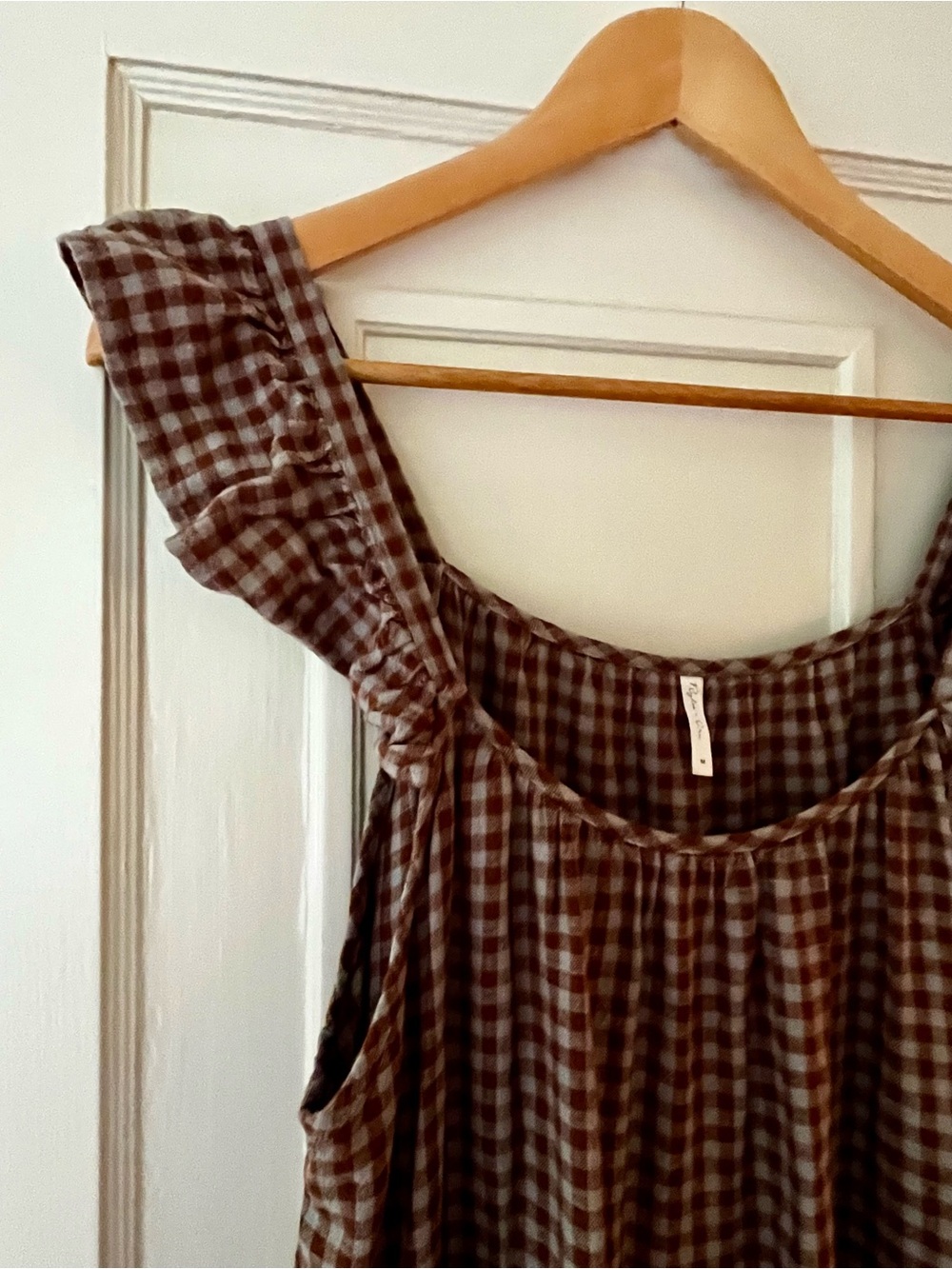 Rylee + Cru Brown & Cream Gingham Tiered Maxi Dress - Picture 3 of 6